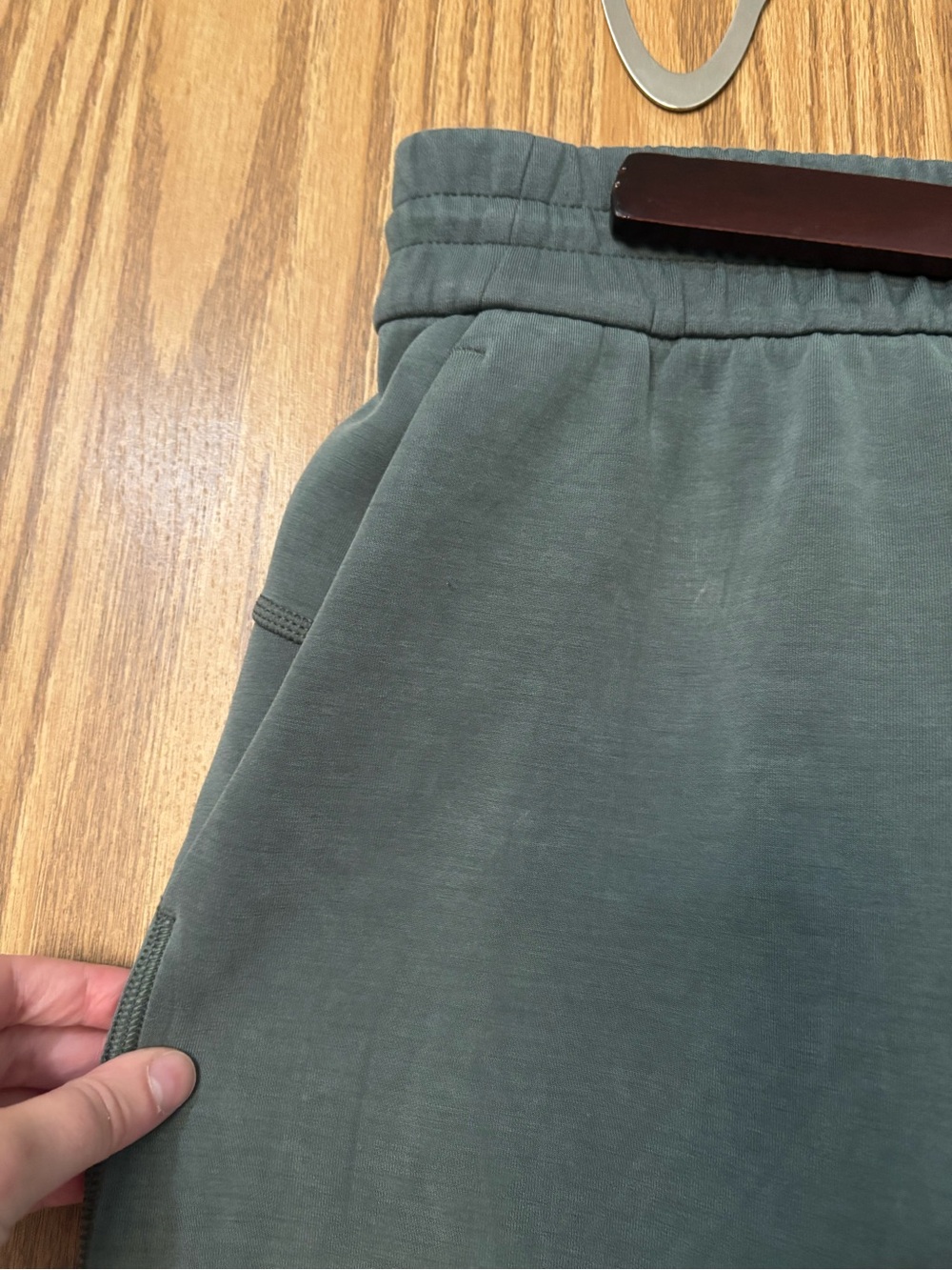 Lululemon Softstreme High-Rise Straight-Legged Cropped Pants - Picture 2 of 16